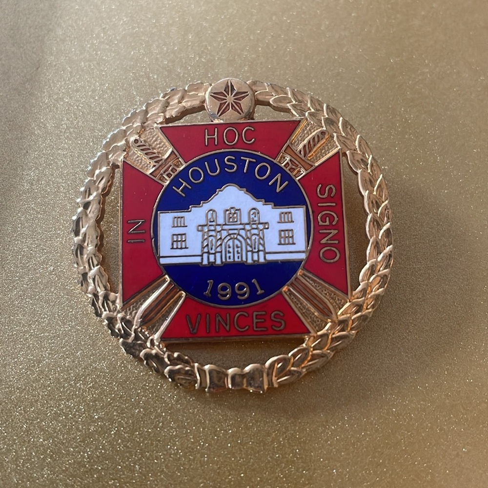 Vintage Houston 1991 Gold and Red Commemorative Pin with Alamo Graphic